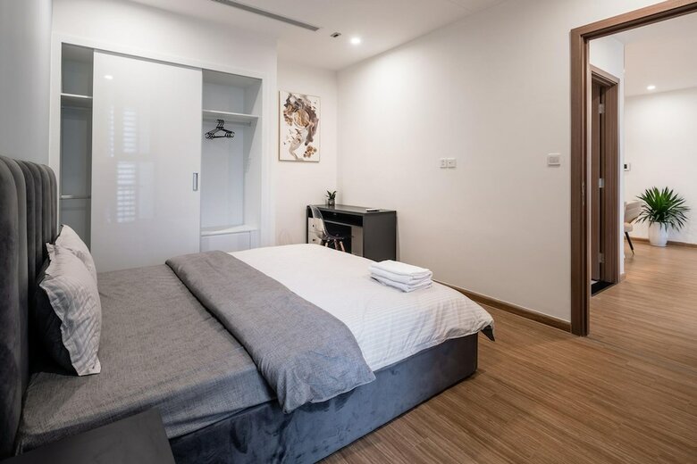 Aparthotel Luxhome Vinhomes Skylake