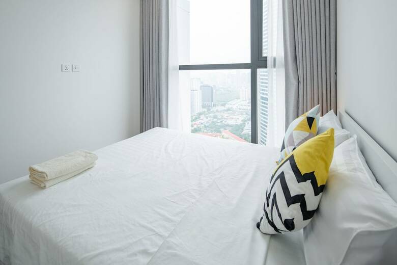 Aparthotel Luxhome Vinhomes Skylake