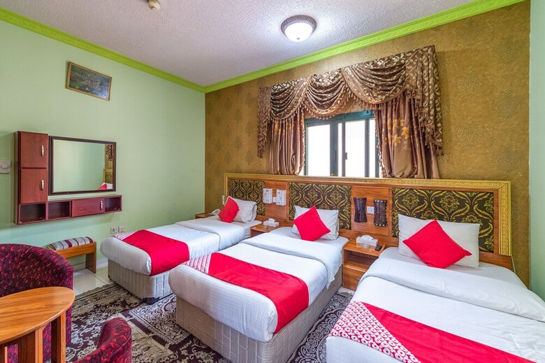 Oyo 191 Golden Sea Hotel