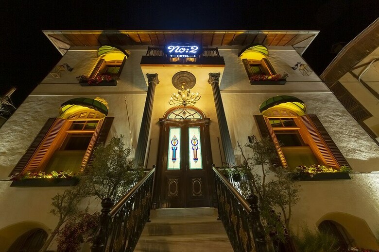 No2 Hotel