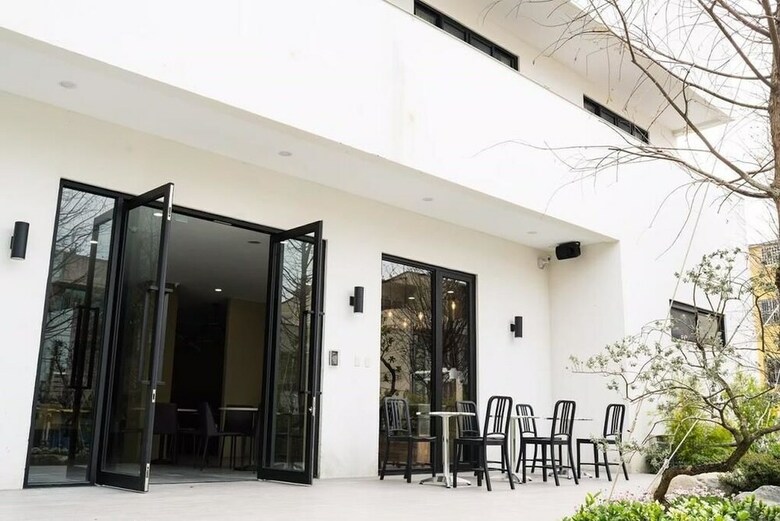 Bed & Breakfast Grace Garden Guesthouse