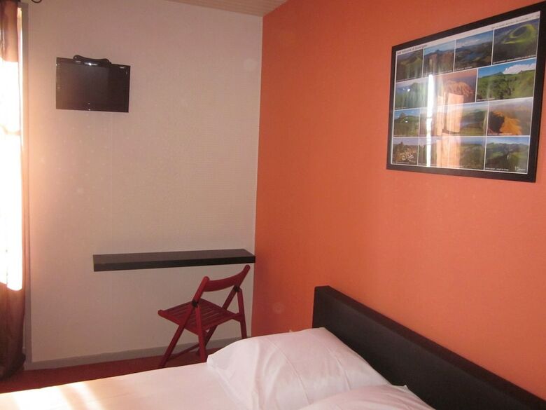 Hotel Auberge Des Volcans D'auvergne