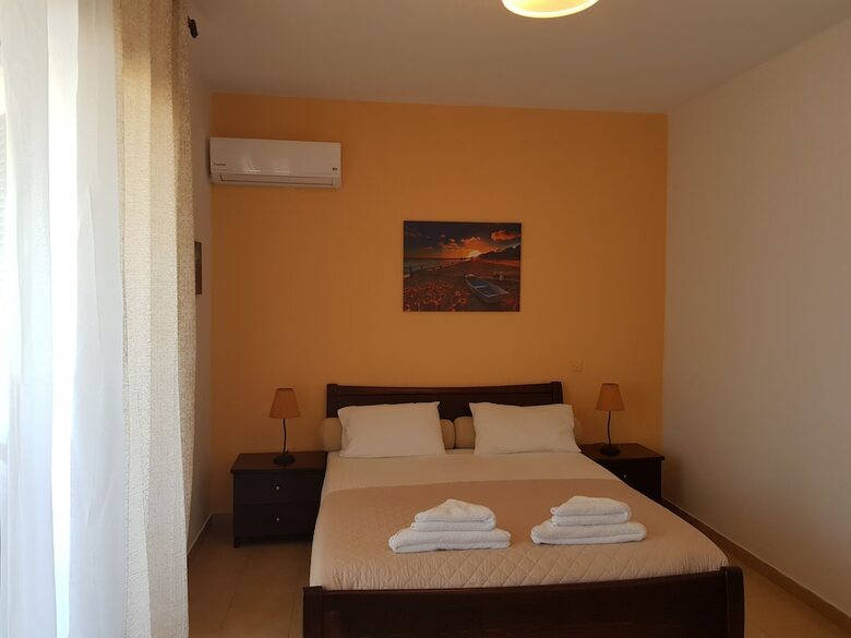 Apartamentos Menigosaa2g No59 2 Storey Maisonette Sea