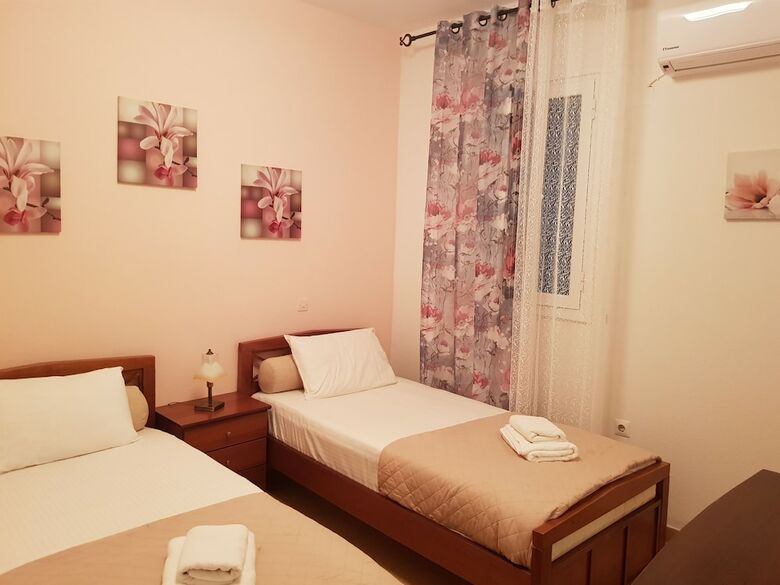 Apartamentos Menigosaa2g No59 2 Storey Maisonette Sea