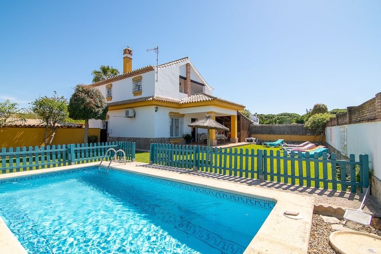 Agroturismo Villas Dehesa Roche Viejo