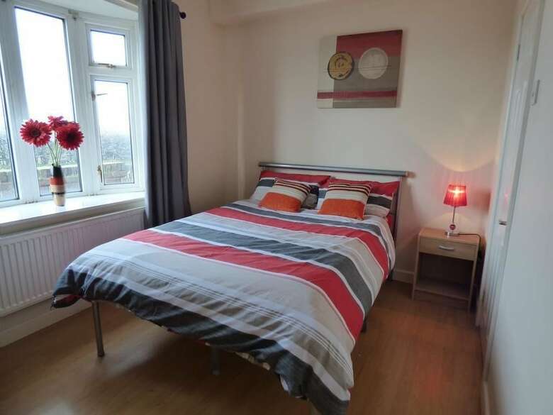 Hotel Middlecroft House