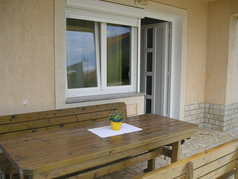 Apartments Milana