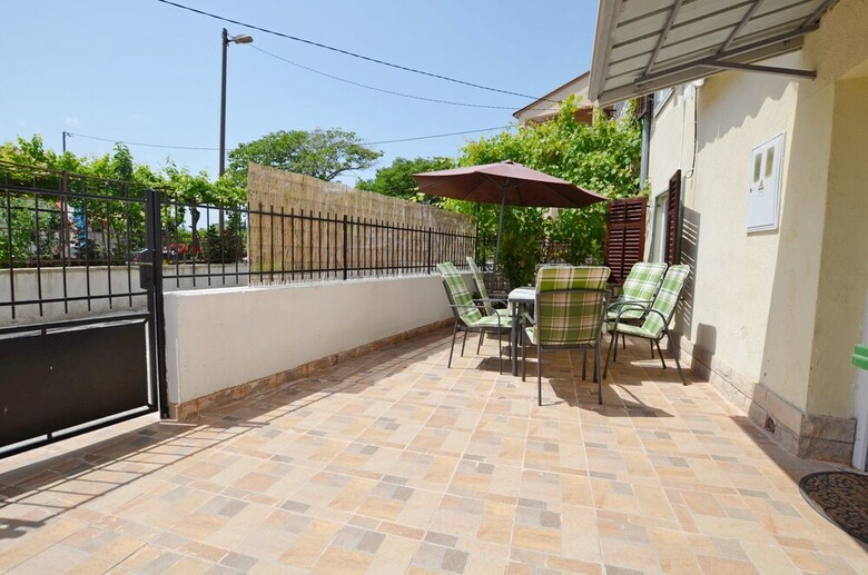 Apartamentos House Biserka