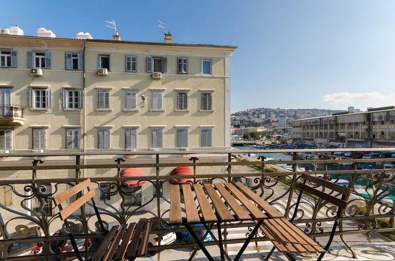 Apartamentos Srecko