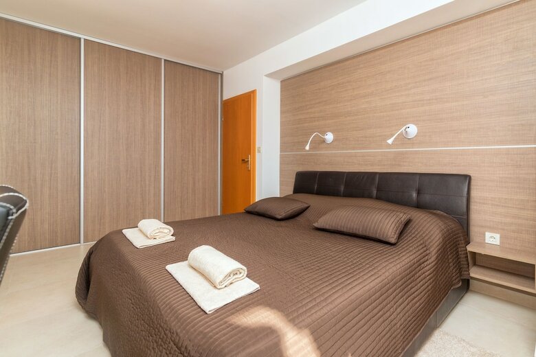Apartments Villa Adore