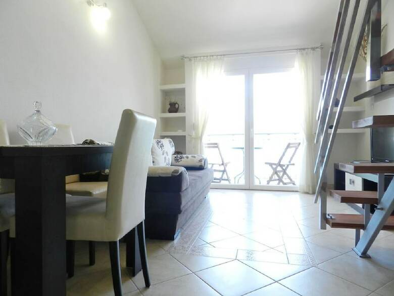 Apartments Klakor Ps