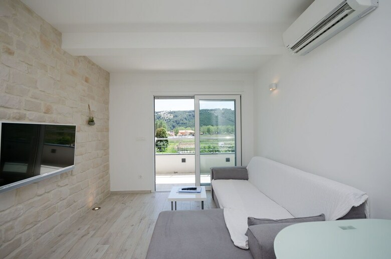 Apartments Zorka