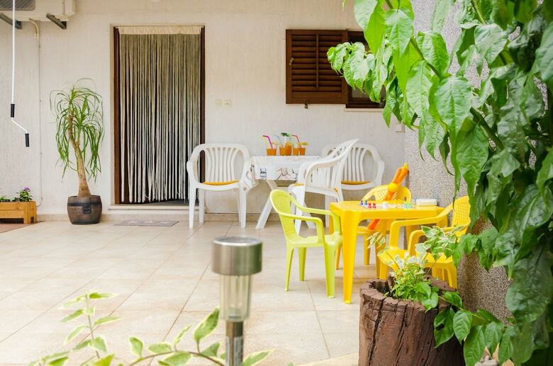 Apartamentos House Bruno