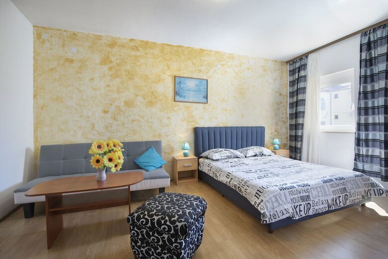 Apartment Vladimir