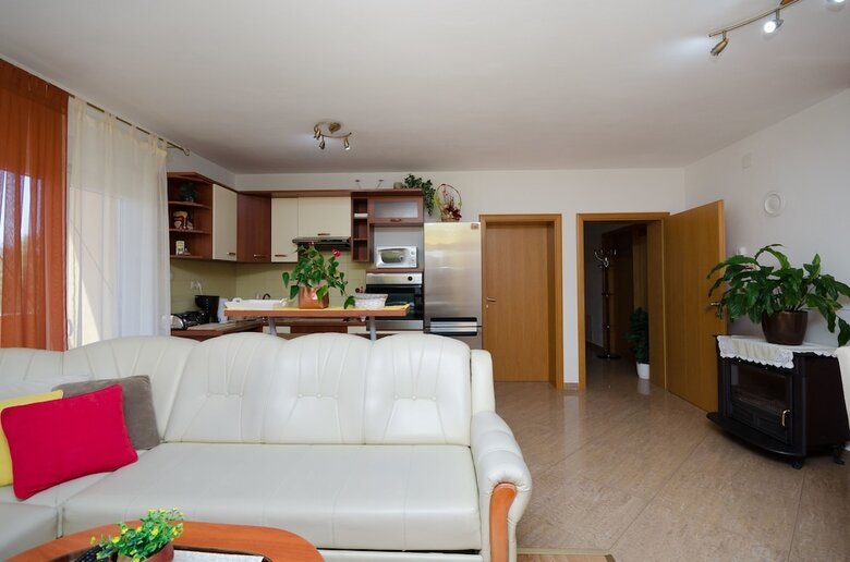 Apartments Mirjana