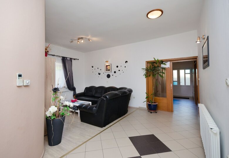 Apartments Mirjana