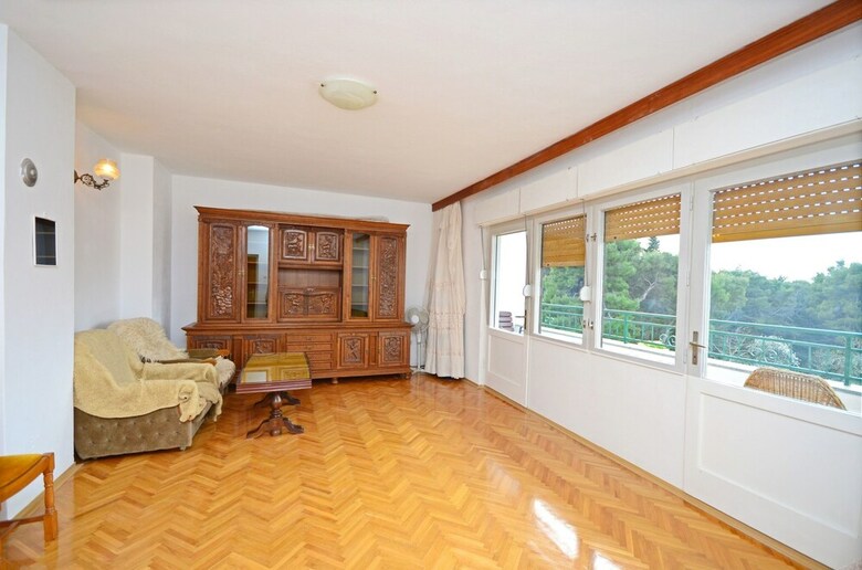 Apartments Mare
