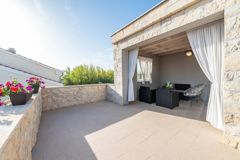 Villa St. Vid 3