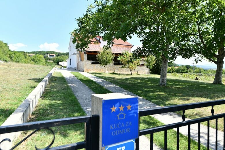 Villa Manuela