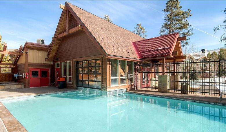 Antlers Lodge By Ski Country Resorts