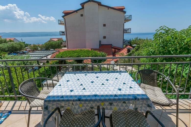 Apartments Ljiljana