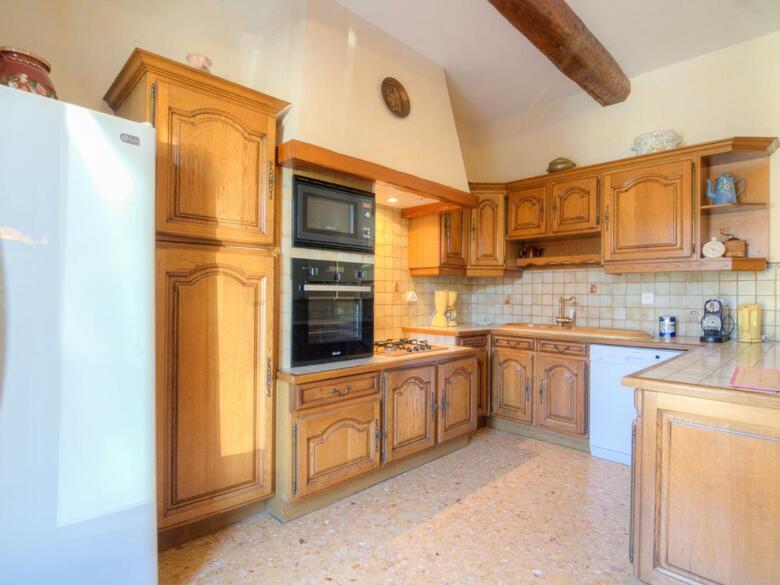 Holiday Home Mas De La Roque Althen Les Paluds