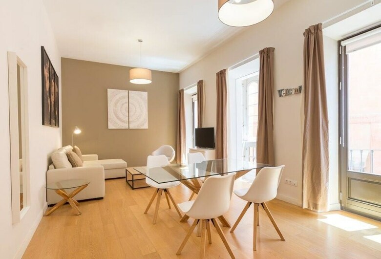 Apartamentos Living4malaga Salinas 3