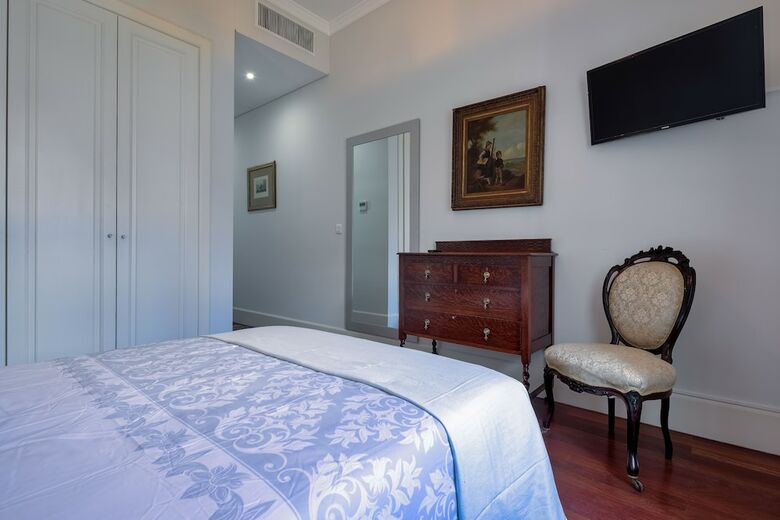 Villa Century House