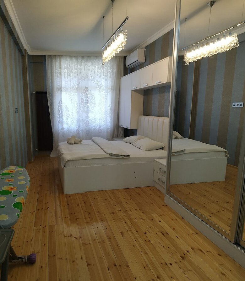 Apartment 2 Rooms 3 Bakuvi