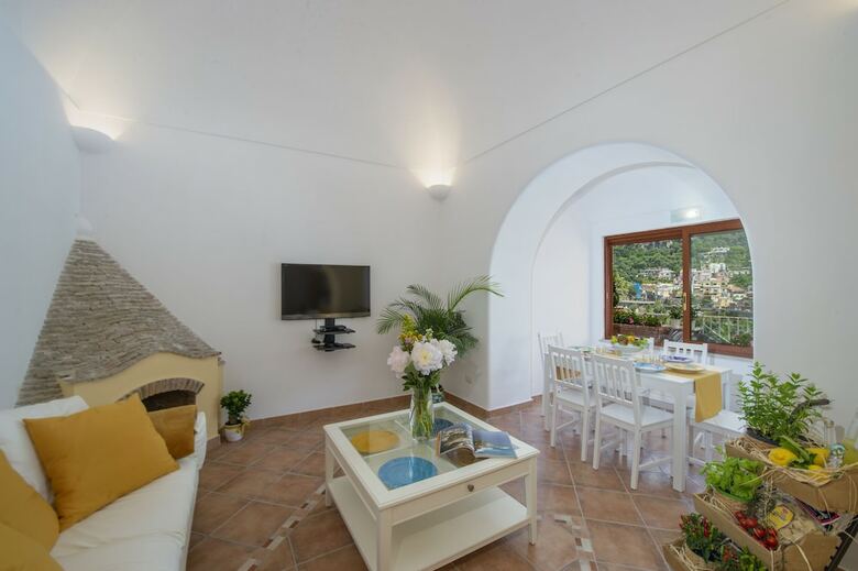 Villa Eos