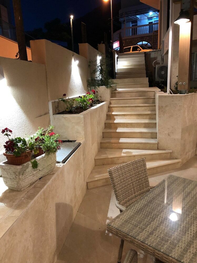 Hotel Sunset