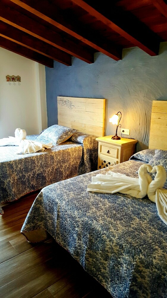 Agroturismo Casas Rurales Almoguer