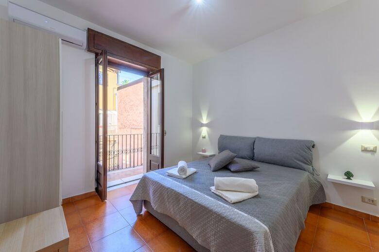 Villa Valverde Apartments