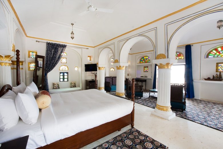 Hotel Bara Bungalow Kalwar, Jaipur - A Rosakue Collection