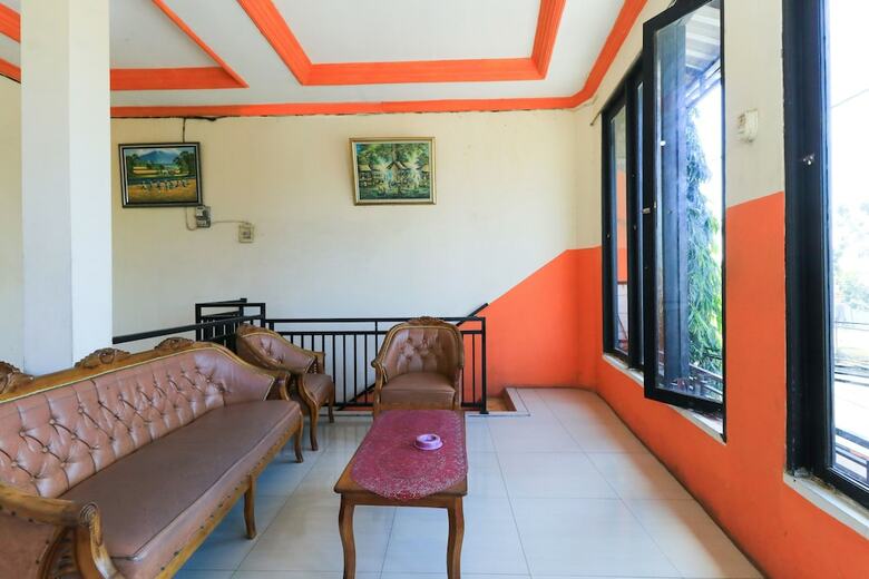 Hotel Losmen Bangkit Hidayah
