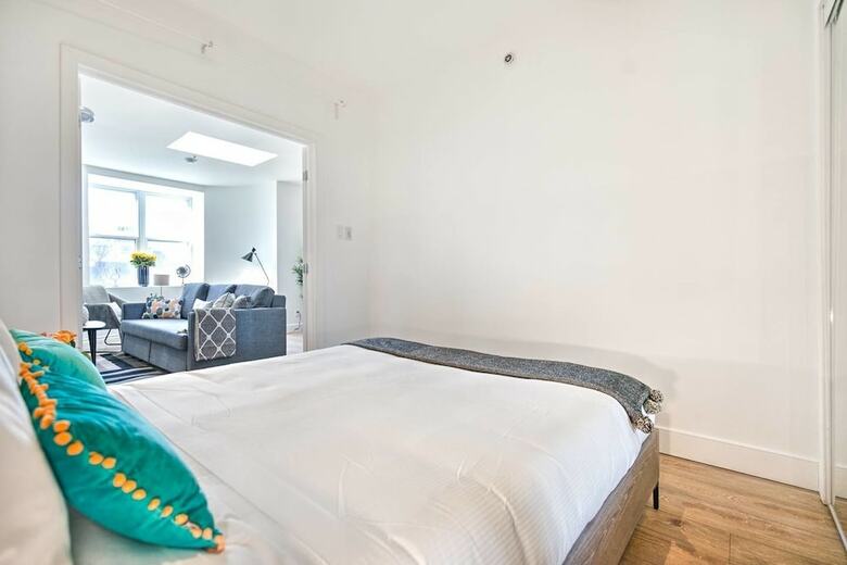 Apartamentos Downtown 401 Central Modern Liv Mtl