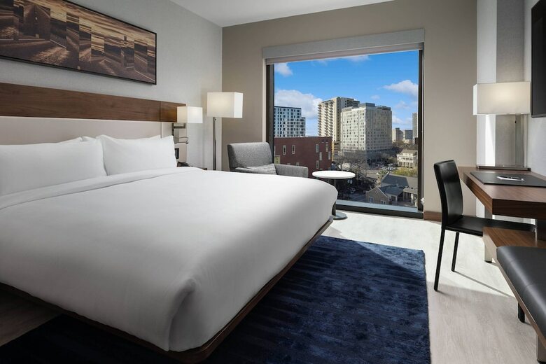 AC Hotel Austin-university