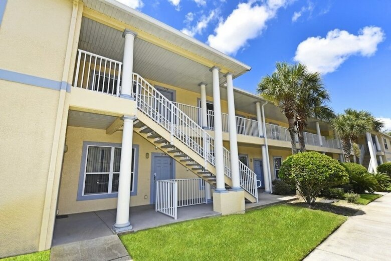 Spacious 3-bed Condo Just 2 Miles To Disney Sun Lake