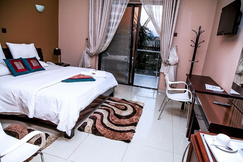 Hotel Melsim Lodge