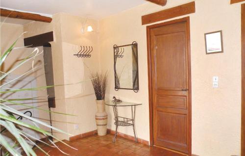 Holiday Home Notre Dame Des Palli�res