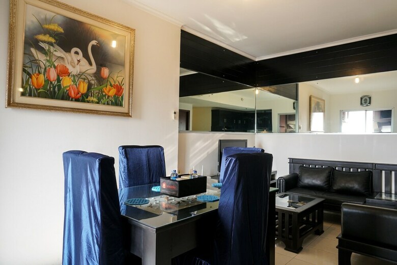 2br Apartment Seaview With Workspace At Mediterania Marina Ancol