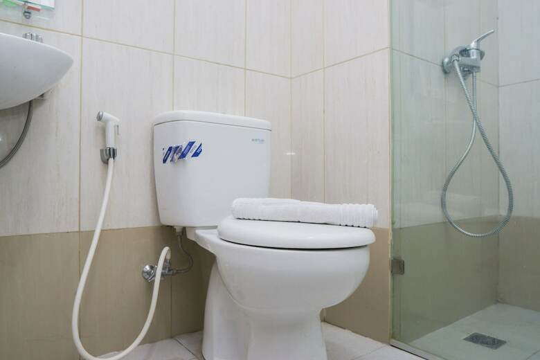 City View Studio Apartment At Tamansari La Grande