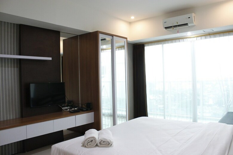 Bright Studio @ Tamansari La Grande Apartment