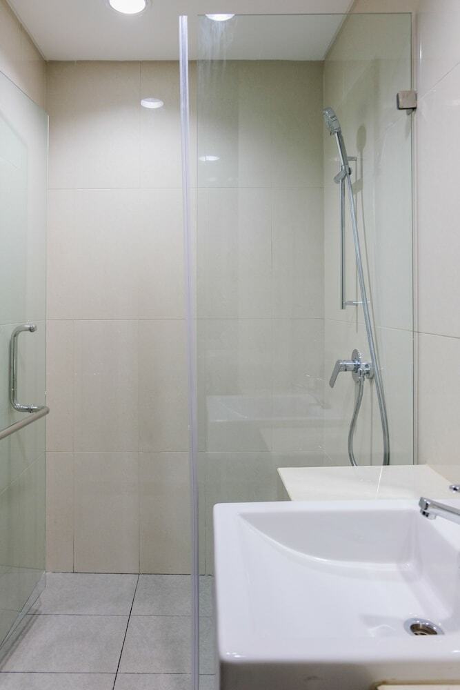 3br Apartment With Pool View At M-town Residence