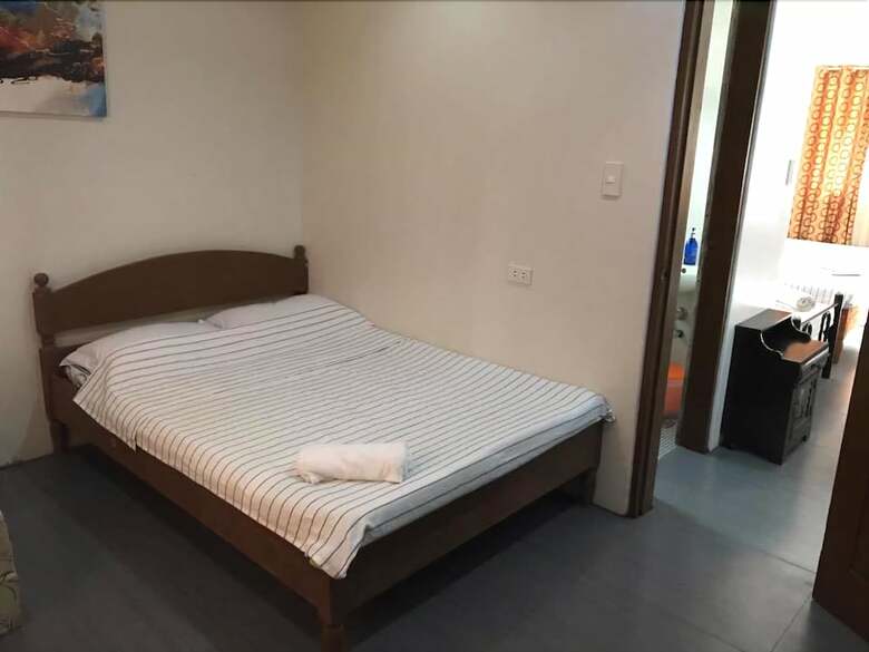 Hotel Casa Sarmiento Travelers Inn