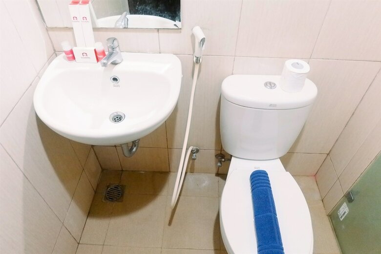 Compact Studio Room At Tamansari Papilio Apartment