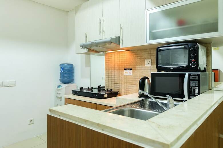 Cozy And Elegant 2br Kemang Village Apartment