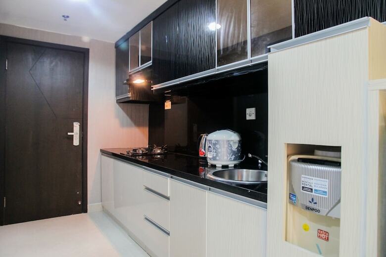 Cozy Studio Room Tamansari The Hive Cawang Apartment
