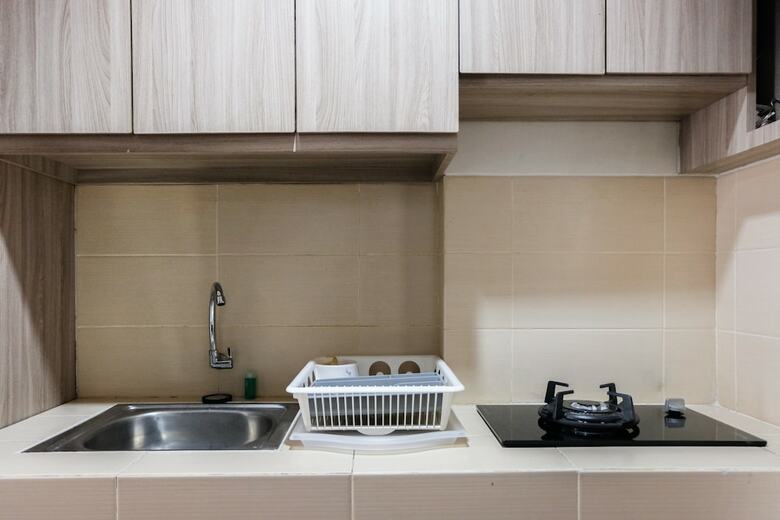 Minimalist Studio Saveria Apartment