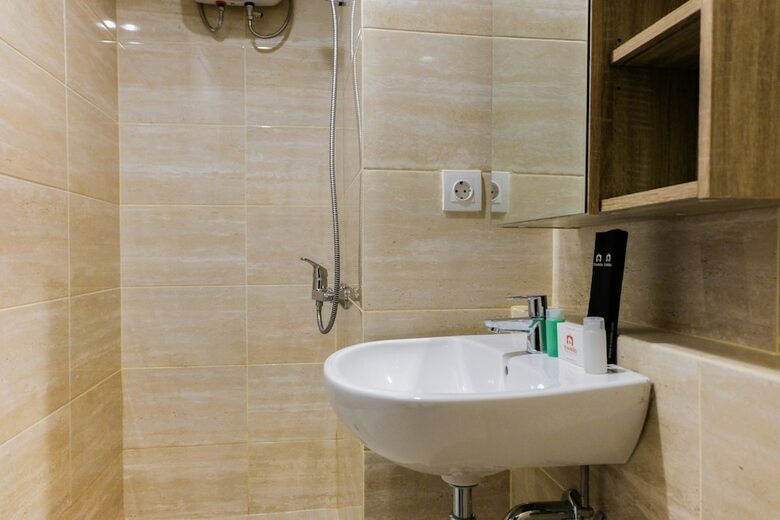 New Studio Apartment At Springwood Residence